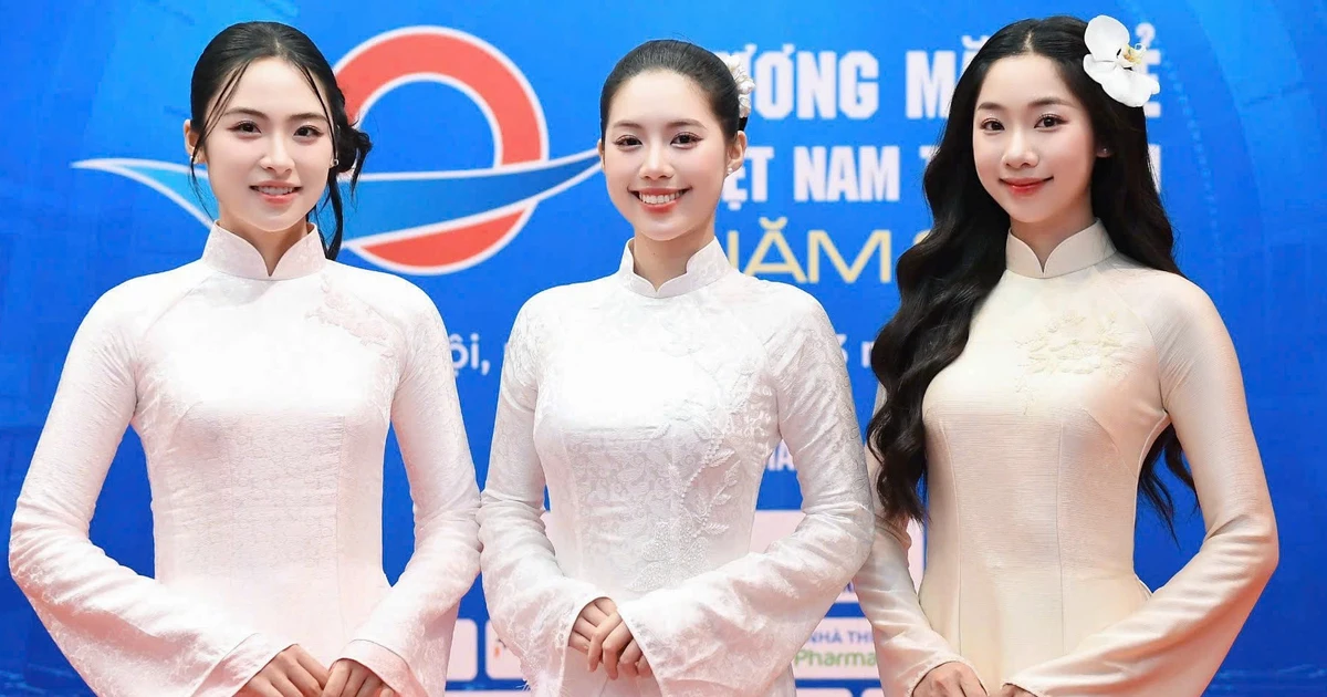 Á hậu Châu Anh, Vân Nhi dự lễ trao giải Gương mặt trẻ Việt Nam tiêu biểu 2025