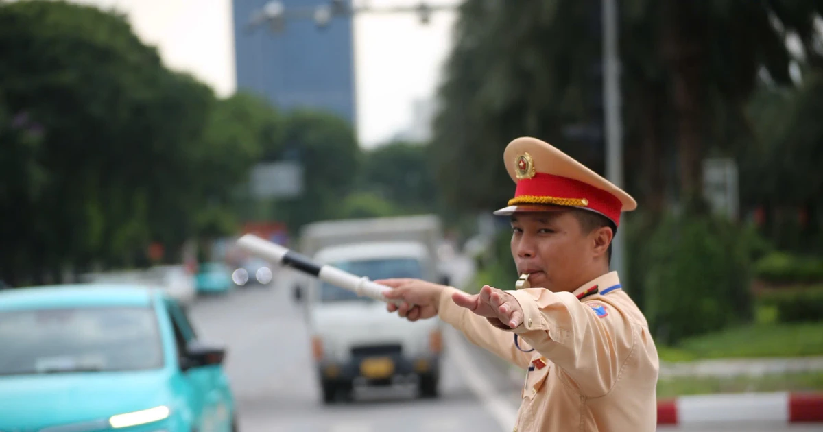 CSGT Hà Nội huy động 100% quân số làm nhiệm vụ, giao thông nội thành thông thoáng