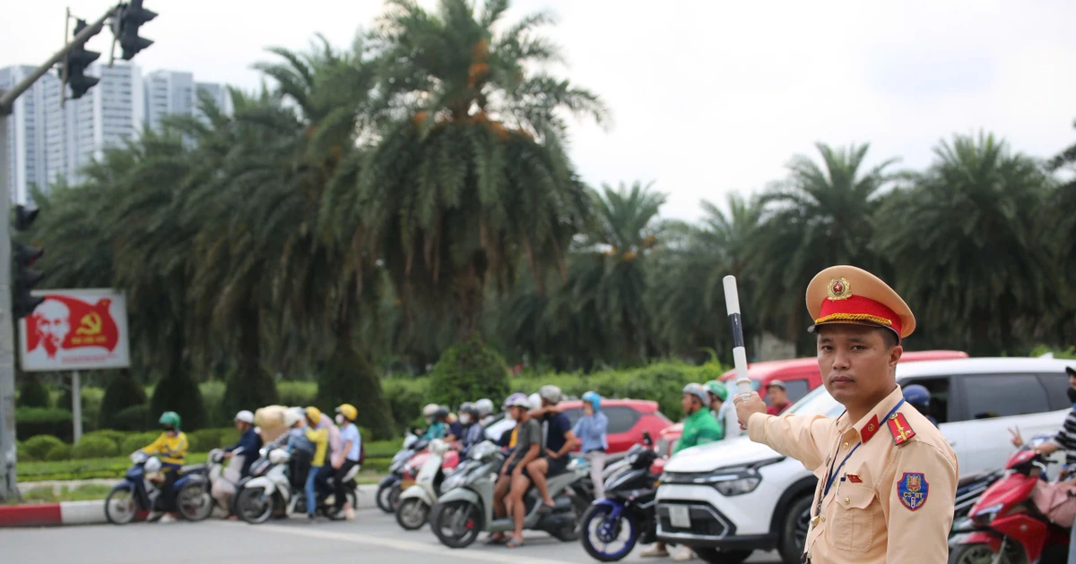 Phân luồng giao thông phục vụ Đại hội đại biểu toàn quốc Mặt trận Tổ quốc Việt Nam