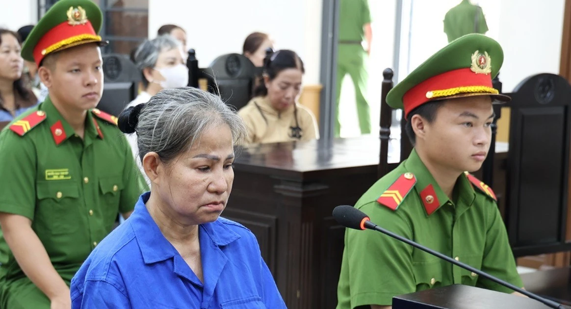 Lừa đảo hơn 14 tỷ đồng, chủ hụi lĩnh 17 năm tù