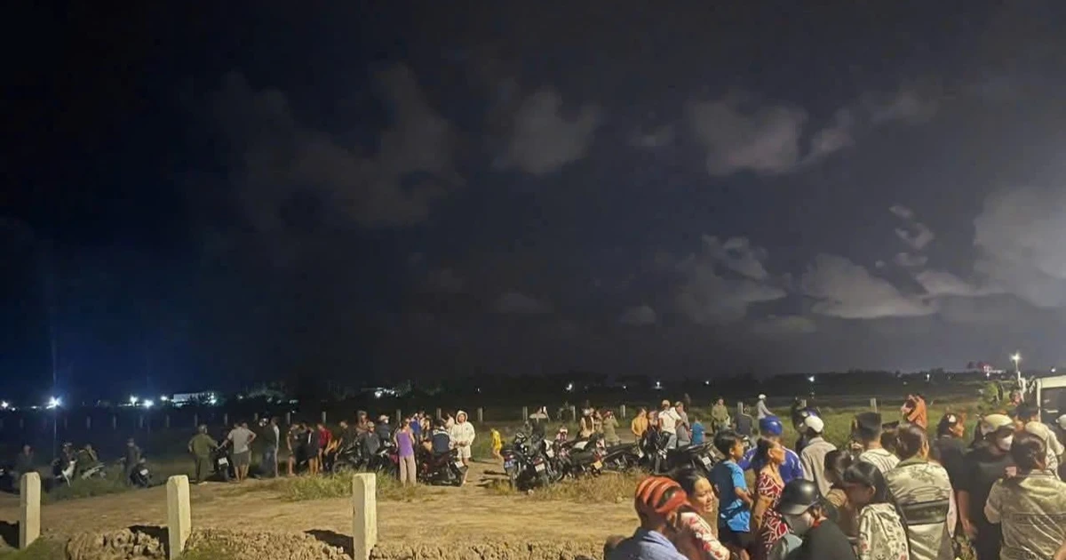 Hai người đuối nước khi đi tắm hồ
