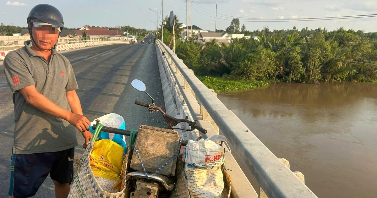 Xử lý người nhiều lần đổ trộm mảnh vỡ thuỷ tinh xuống sông