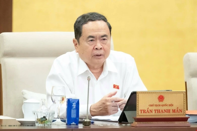 Cải chính sai sót trong hộ tịch, không bắt buộc dân phải đưa ra chứng cứ