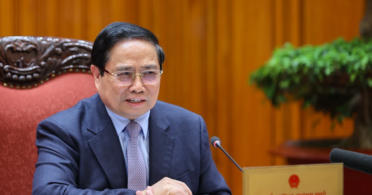 Thủ tướng: Dứt khoát không để thiếu xăng dầu