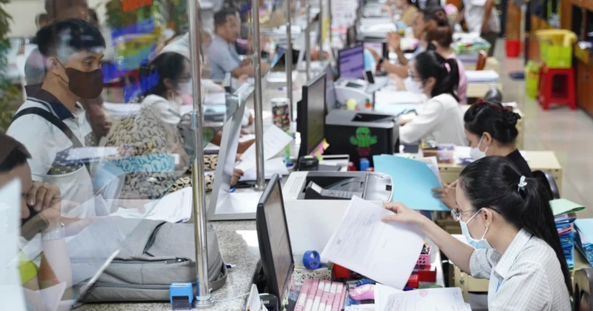 Thủ tướng yêu cầu rà soát, sắp xếp tinh gọn đầu mối tổ chức các bộ, ngành