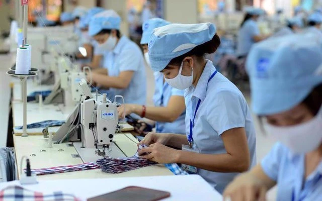 Thống nhất đề xuất tăng lương tối thiểu vùng cao nhất đến 390.000 đồng