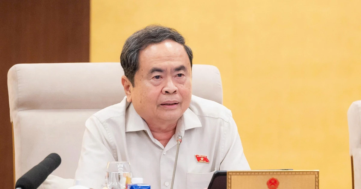 Ủy ban Thường vụ Quốc hội xem xét công tác nhân sự theo thẩm quyền