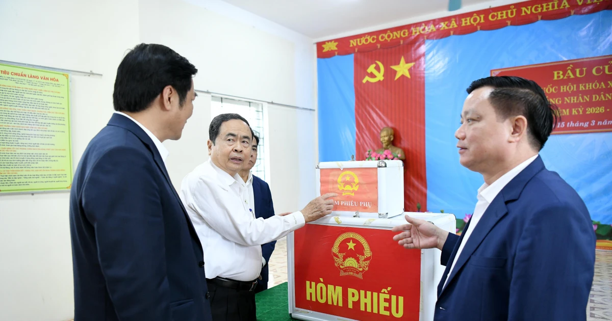 Toàn cảnh quy trình bỏ phiếu bầu cử đại biểu Quốc hội và HĐND các cấp