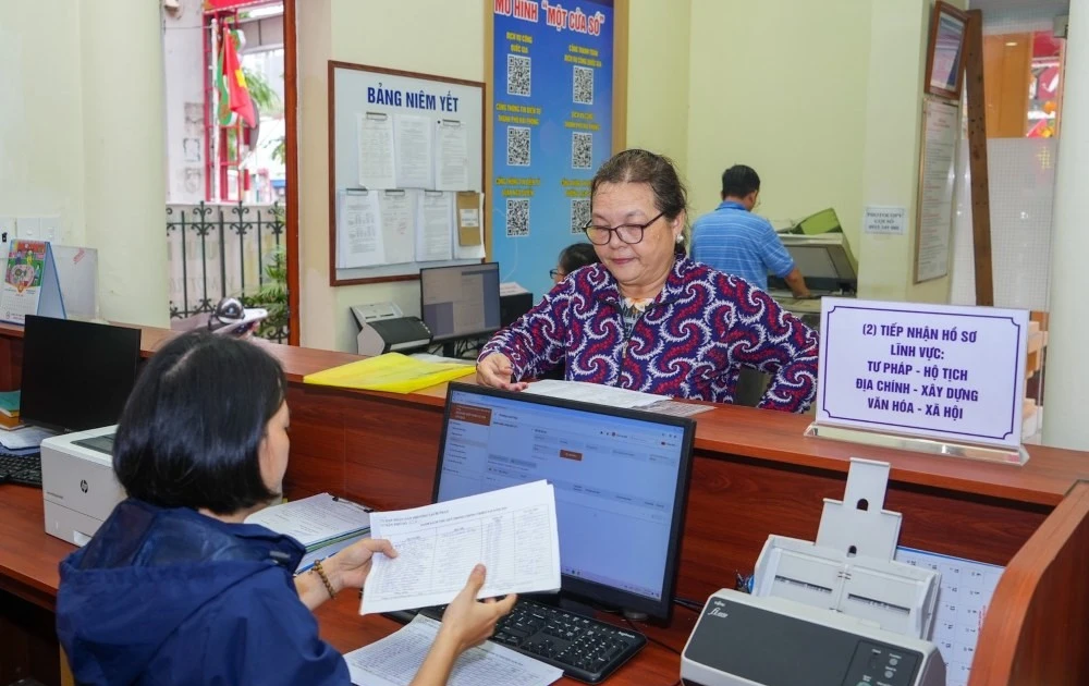 Biên chế công chức sắp được tính lại theo nhiều tiêu chí mới