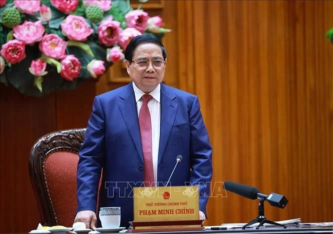 Thủ tướng: Xử lý nghiêm hành vi đầu cơ, găm hàng, buôn lậu xăng dầu