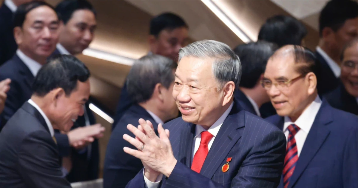 Tổng Bí thư Tô Lâm dự Lễ tuyên dương 96 bí thư chi bộ xuất sắc và trao Giải Búa liềm vàng