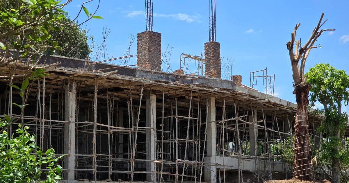 Công trình bê tông cốt thép sai phạm ven sông Hồng: Cương quyết tháo dỡ, không nhân nhượng