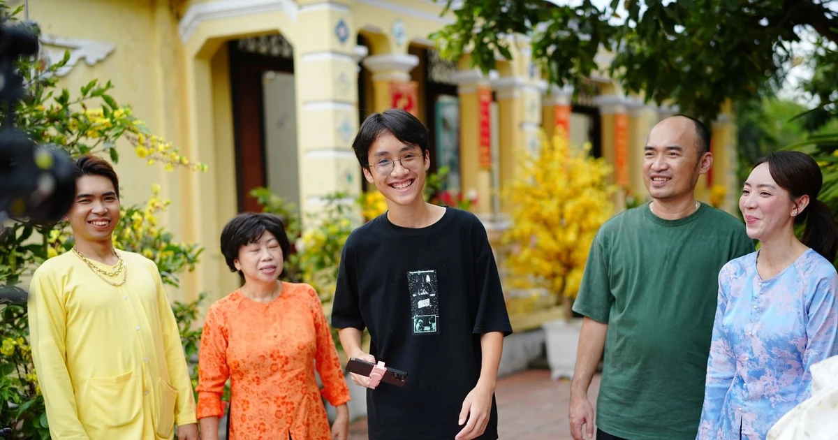 Tết Đến Rồi Về Nhà Thôi 9: Thu Trang, Tiến Luật mong càng làm khán giả càng thương