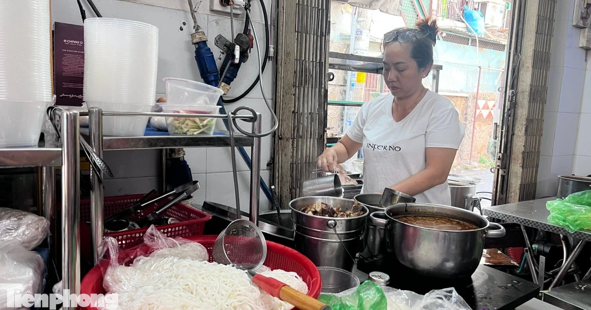 Thắt chặt chi tiêu khi xe công nghệ tăng cước
