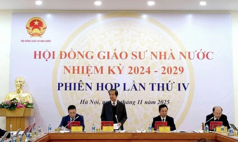 Lo ngại 'lạm phát' giáo sư, phó giáo sư nếu để trường đại học bổ nhiệm