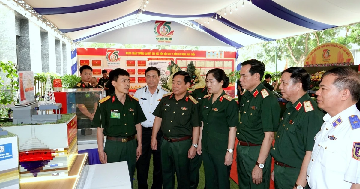 Học viện Hậu cần đào tạo hàng vạn cán bộ, nghiên cứu hàng nghìn đề tài