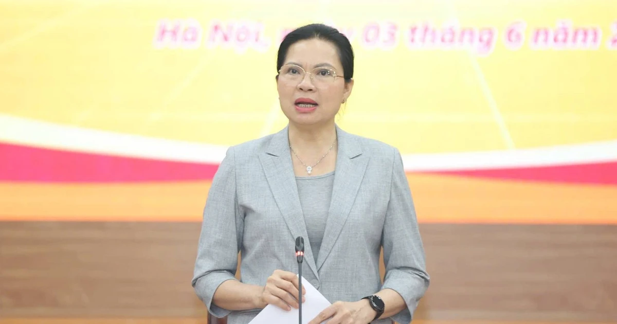 Bà Hà Thị Nga: Nếu không chuyển đổi số, chúng ta sẽ tụt lại phía sau