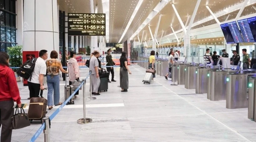 Chính phủ chỉ đạo tháo gỡ vướng mắc về tạm hoãn xuất cảnh do nợ thuế