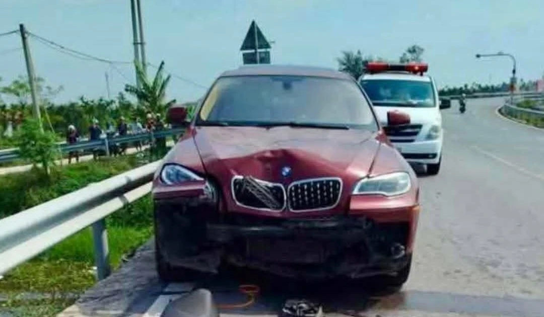 Một nguyên chủ tịch xã ở Ninh Bình bị ô tô BMW tông tử vong