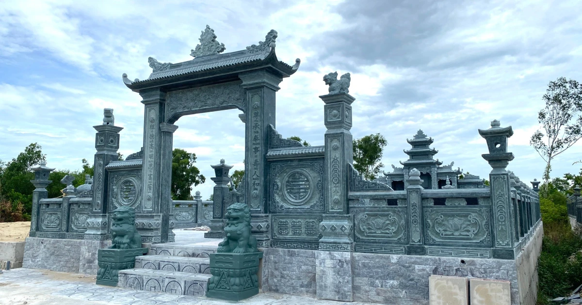 Xôn xao lăng mộ 'khủng' xuất hiện trên khu đất trồng cây lâu năm ở Nghệ An