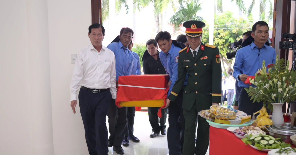 An Giang đón hài cốt liệt sĩ hy sinh tại Campuchia về với đất mẹ
