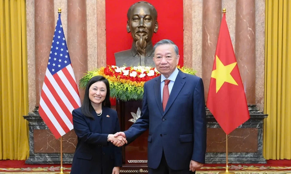 Tổng Bí thư, Chủ tịch nước tiếp Đại sứ Mỹ và các nước