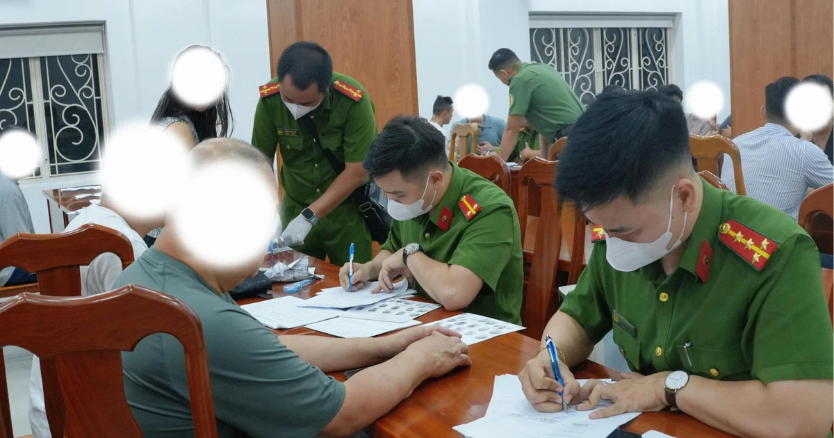 [Clip] TPHCM tiếp nhận 33 công dân bị Hoa Kỳ trục xuất