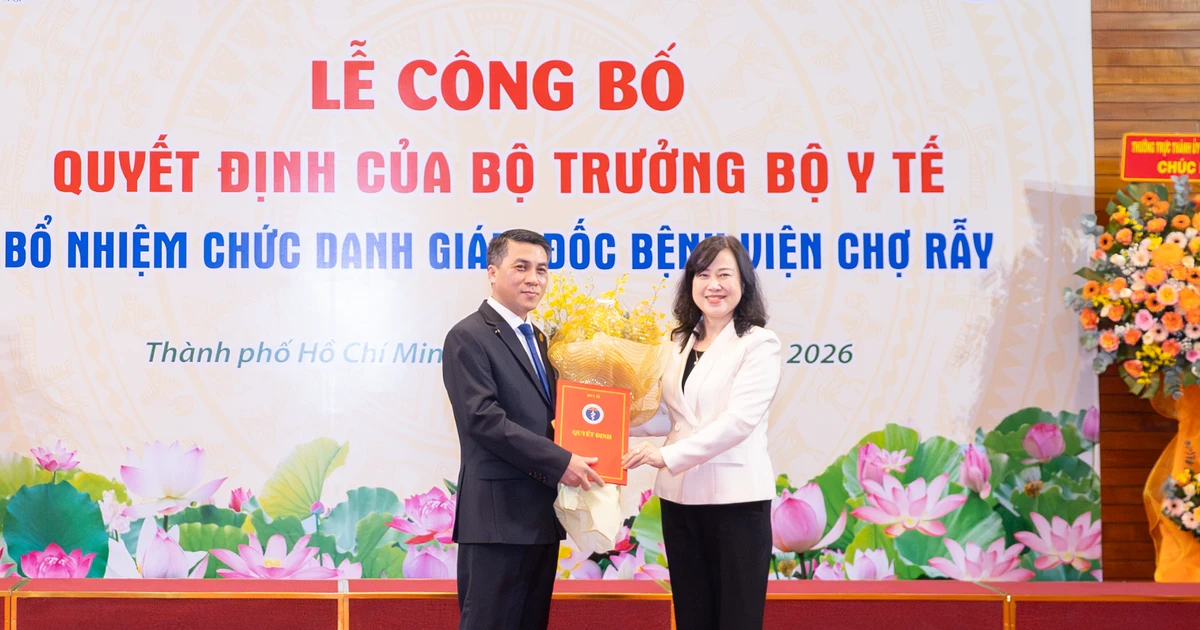 Bộ trưởng Y tế trao quyết định bổ nhiệm Giám đốc Bệnh viện Chợ Rẫy