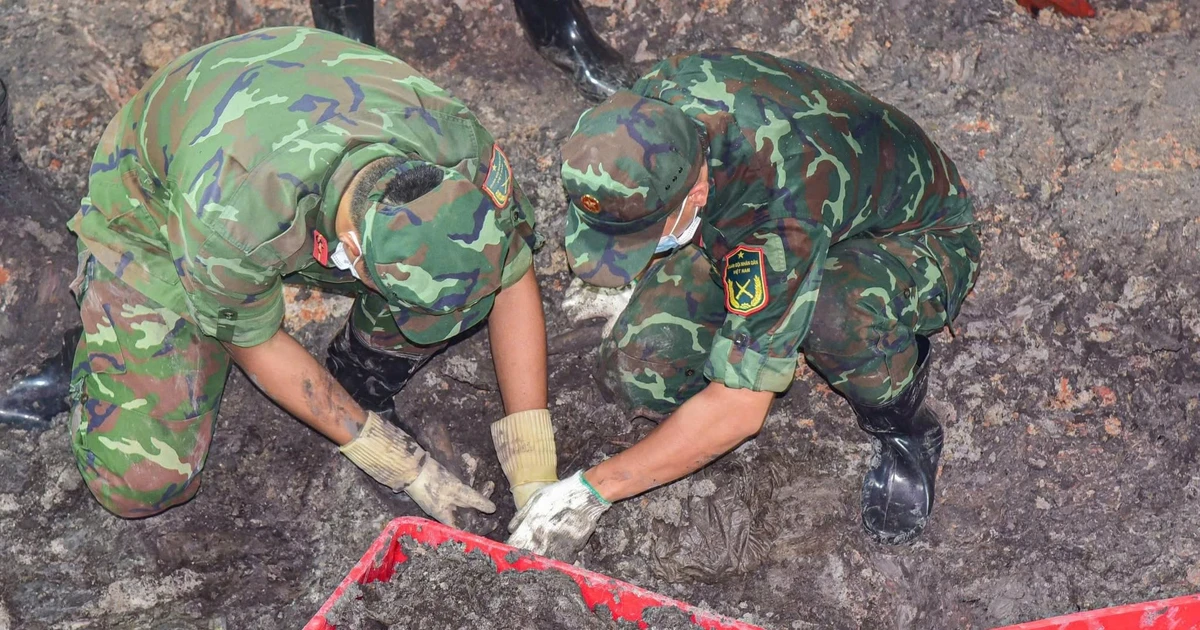 Tìm thấy thêm 5 hài cốt liệt sĩ tại Công viên Lê Thị Riêng, nâng tổng số lên 74