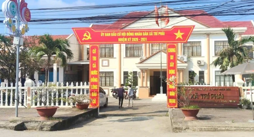 Hy hữu vụ chính quyền xã kiện dân ra tòa đòi lại đất công cho thuê