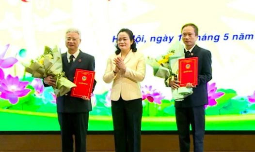 Bổ nhiệm Chánh án Tòa án nhân dân 2 tỉnh Hưng Yên, Thái Nguyên