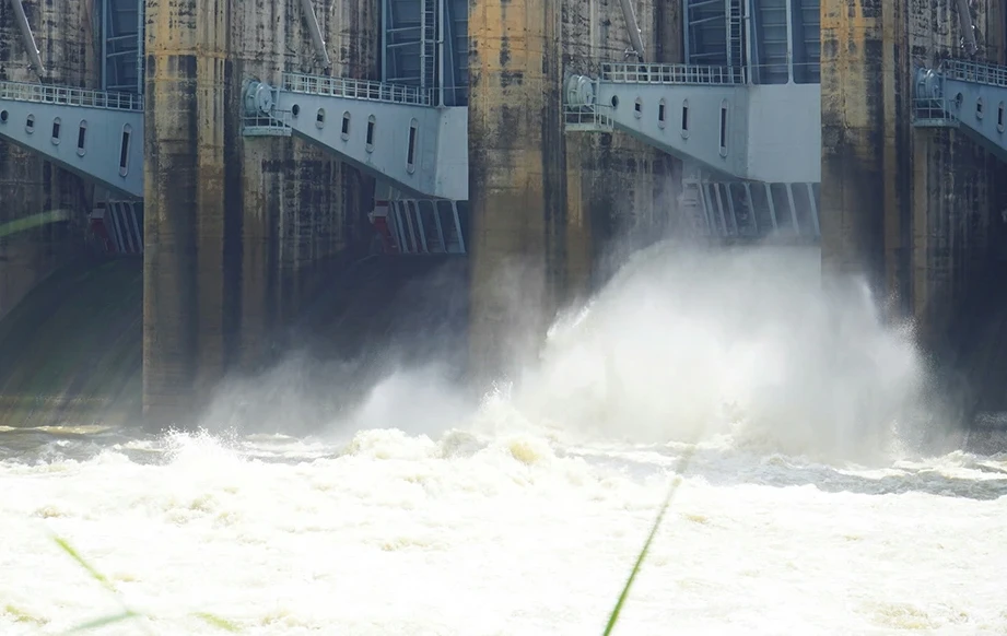 Hồ thủy điện lớn nhất miền Nam xả lũ tăng gấp 3 lần, cảnh báo ngập úng