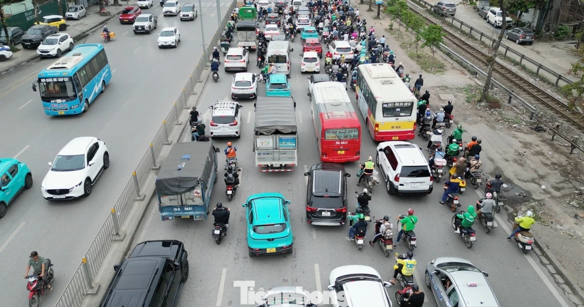 Phân luồng giao thông theo 6 hướng ra vào Hà Nội dịp 30/4-1/5