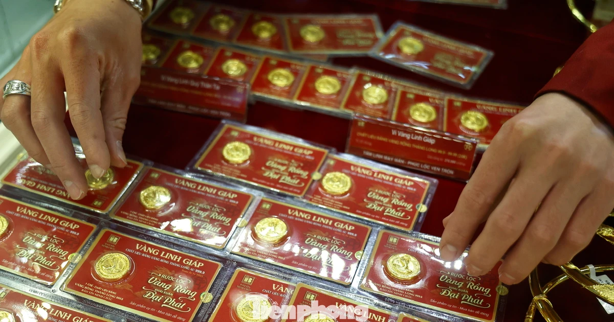 Giá vàng quay đầu giảm