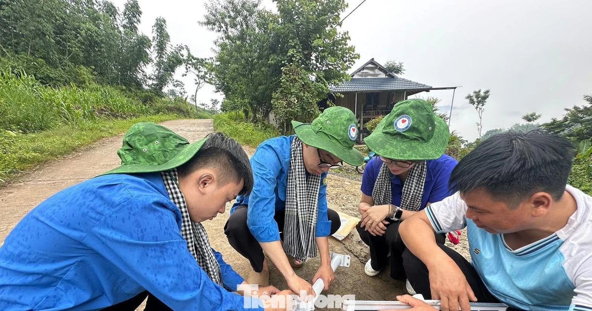 Tỉnh Đoàn Sơn La xây hệ thống chiếu sáng bằng năng lượng mặt trời dài 81 km