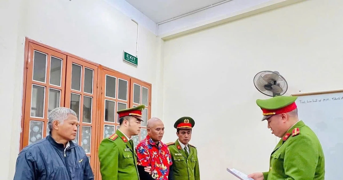 Bắt đối tượng điều khiển xe máy che biển số, đánh võng, cắt ngang đầu nhiều phương tiện