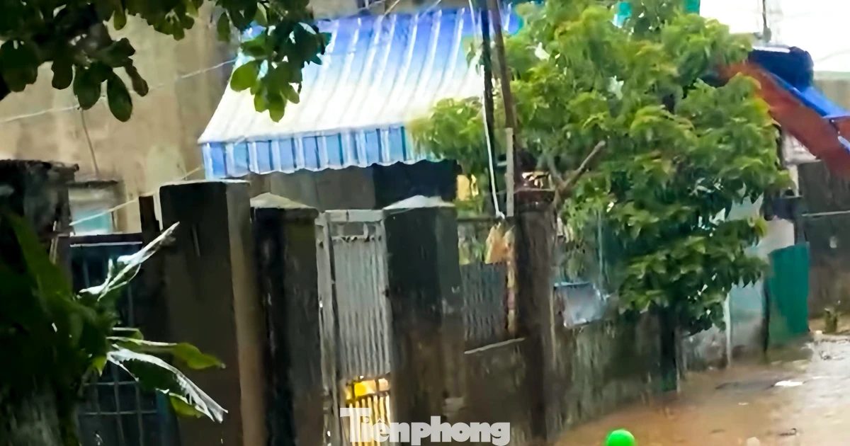 Đà Nẵng: Khốn khổ với tình trạng 'cứ mưa là ngập'