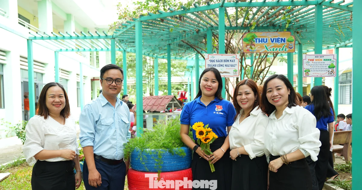 Bạn trẻ Đà Nẵng 'hồi sinh' lốp xe cũ thành khu vui chơi ý nghĩa