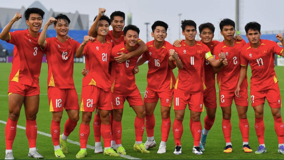 HIGHLIGHTS U23 Việt Nam 2-1 U23 Kyrgyzstan: Vé tứ kết trong tầm tay