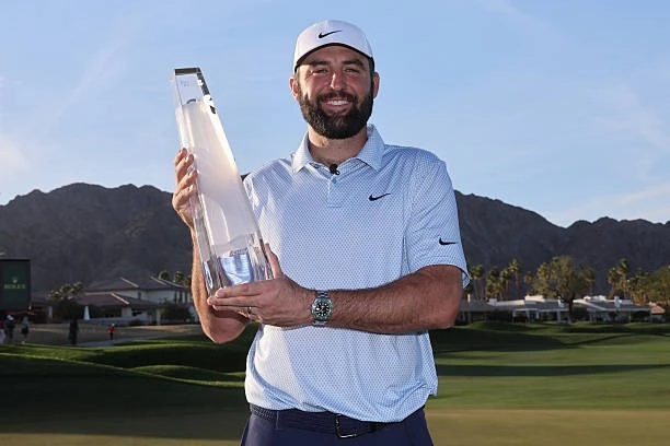 Scottie Scheffler 'dạo chơi' giữa sa mạc, vô địch The American Express với cách biệt bốn gậy