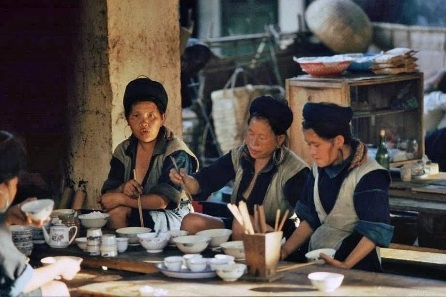Nhiếp ảnh gia Đức kể về Sa Pa hồi chỉ có 2 khách nước ngoài