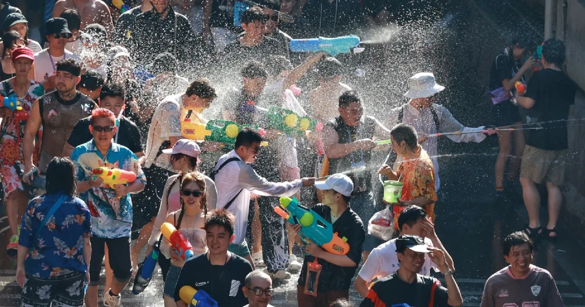 Hơn 190 người tử vong liên quan lễ hội té nước ở Thái Lan