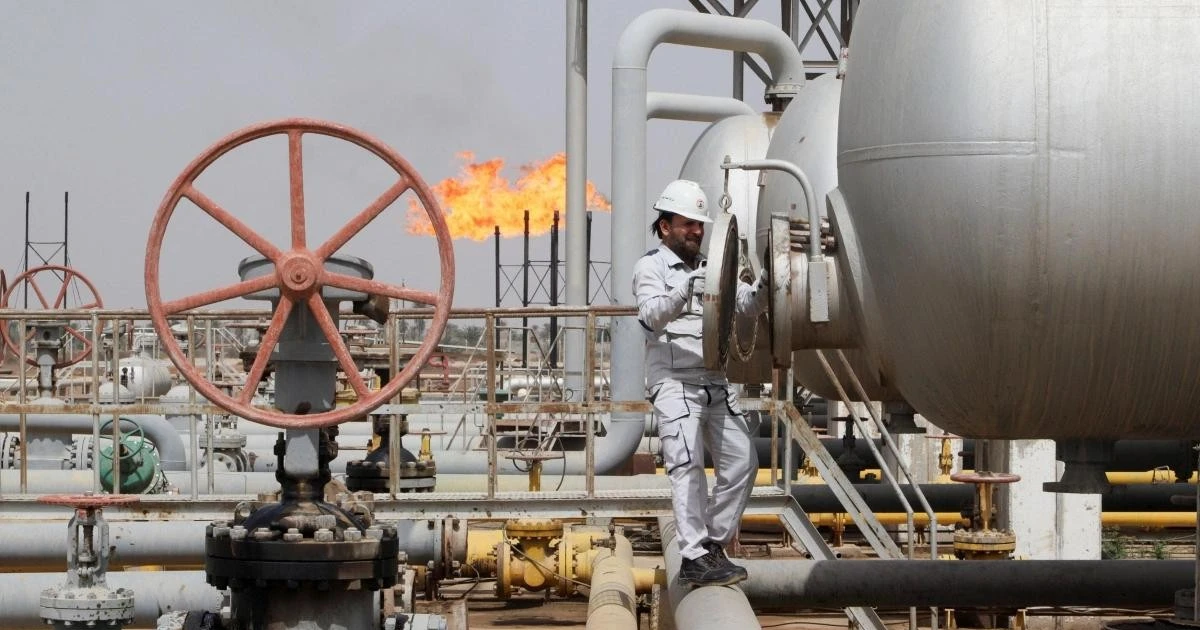 Giá dầu thế giới giảm sâu, vàng tăng mạnh