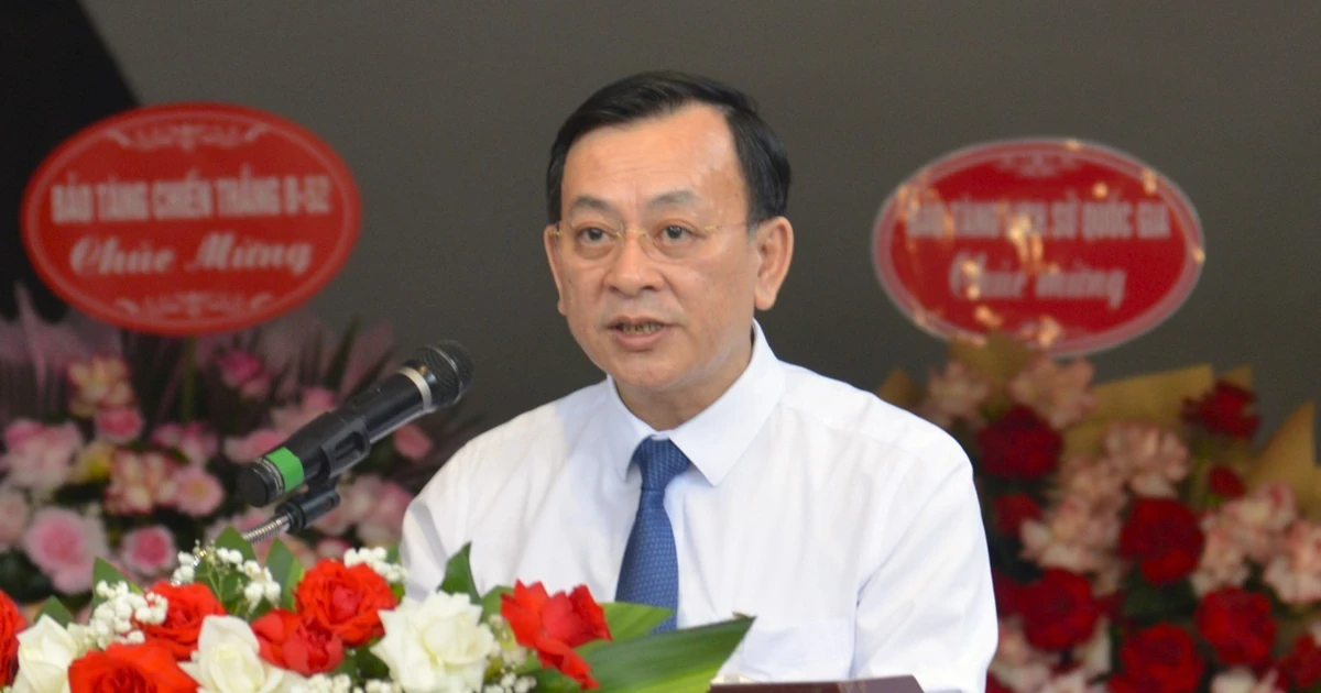 Tôn vinh đội tìm kiếm, quy tập hài cốt liệt sĩ