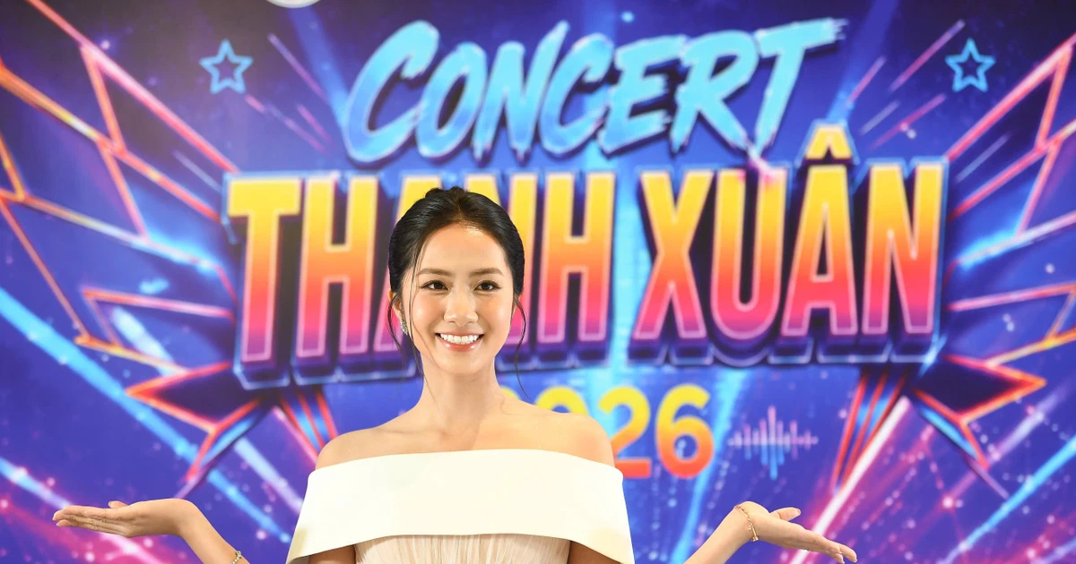 Hoa hậu Hà Trúc Linh rạng rỡ tại họp báo concert Thanh Xuân