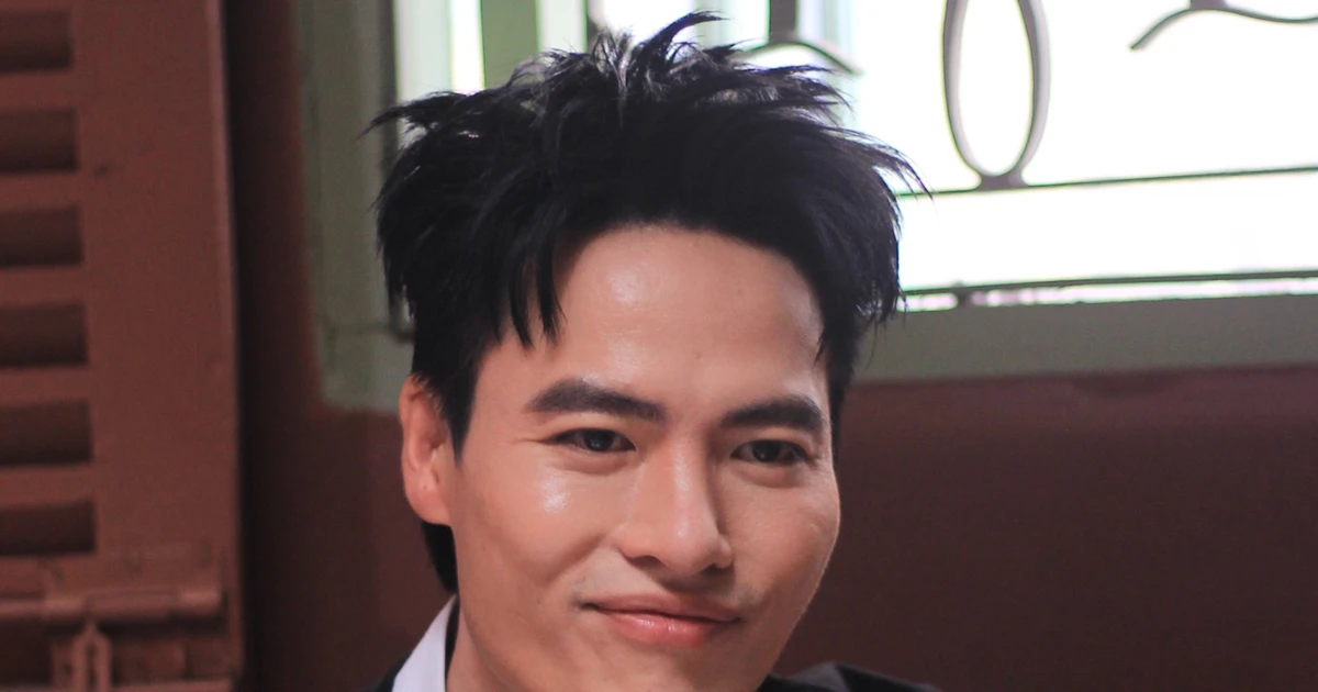 Từ người phát tờ rơi, dọn vệ sinh ở quán cà phê đến nam diễn viên chiếm lĩnh phòng vé Việt