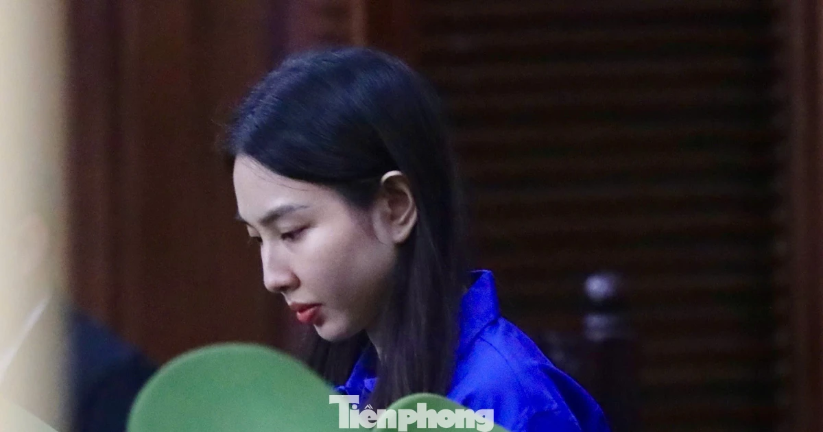 Sự ăn năn của Hoa hậu Thùy Tiên, Quang Linh Vlog: Bài học đắt giá cho 'hệ sinh thái' người nổi tiếng, KOLs