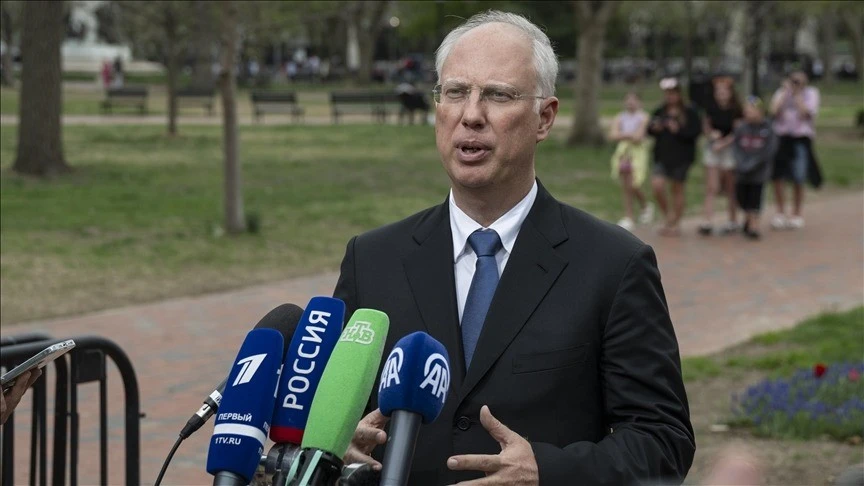 Hội nghị thượng đỉnh Nga - Mỹ: Phái đoàn Nga đáp máy bay xuống Alaska