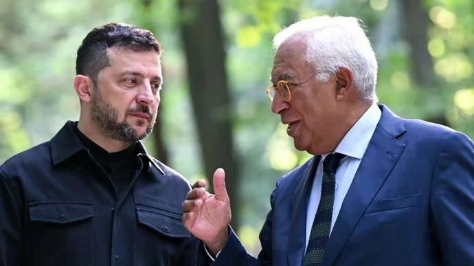 Tổng thống Volodymyr Zelensky tiết lộ sẽ có hàng nghìn binh sĩ phương Tây được điều đến Ukraine