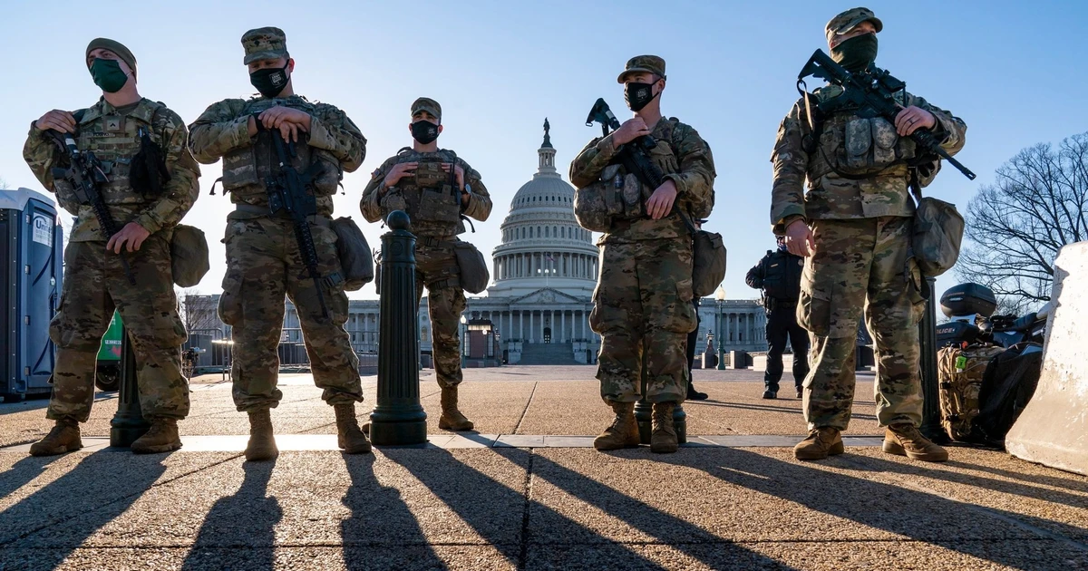 Vì sao Tổng thống Mỹ bất ngờ triển khai Vệ binh Quốc gia ở Washington?